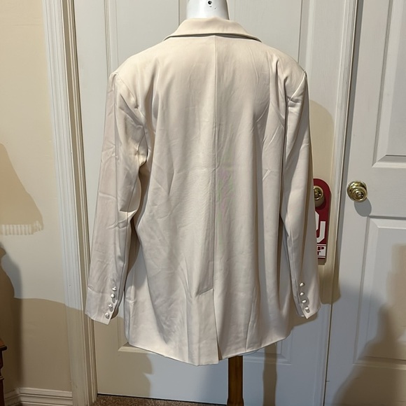 Princess Polly Astrid Blazer. NWT size 6 - Picture 6 of 11